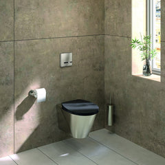 Delabie toiletopstelling elektronisch met BCN S hangtoilet en TEMPOMATIC - sfeerfoto